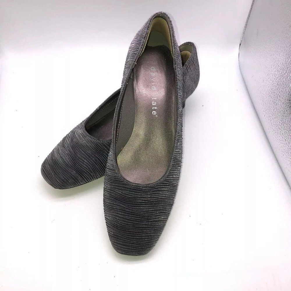David Tate Womens Size 7.5 Classic Pumps Silver Fabric Textured Square Toe